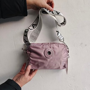 外贸原单出口韩国女款休闲包手提单肩斜跨包尼龙防水包