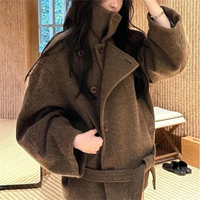 老钱风翻领驼毛短款呢大