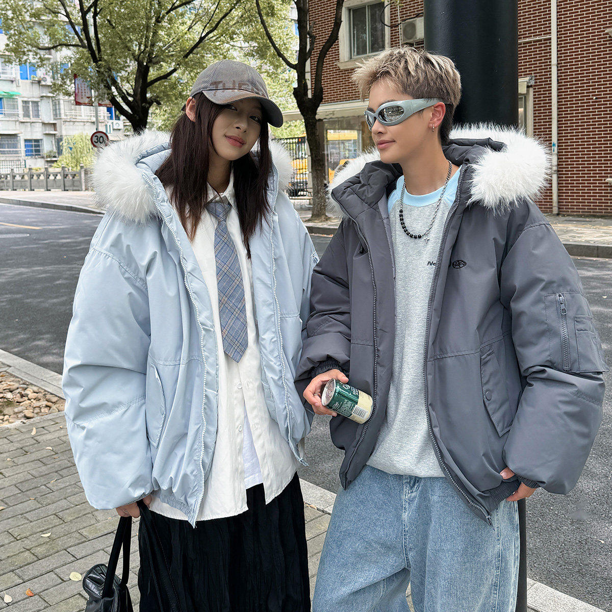 星同款情侣款大毛领派克服羽绒服冬季新款保暖工装棉服女外套