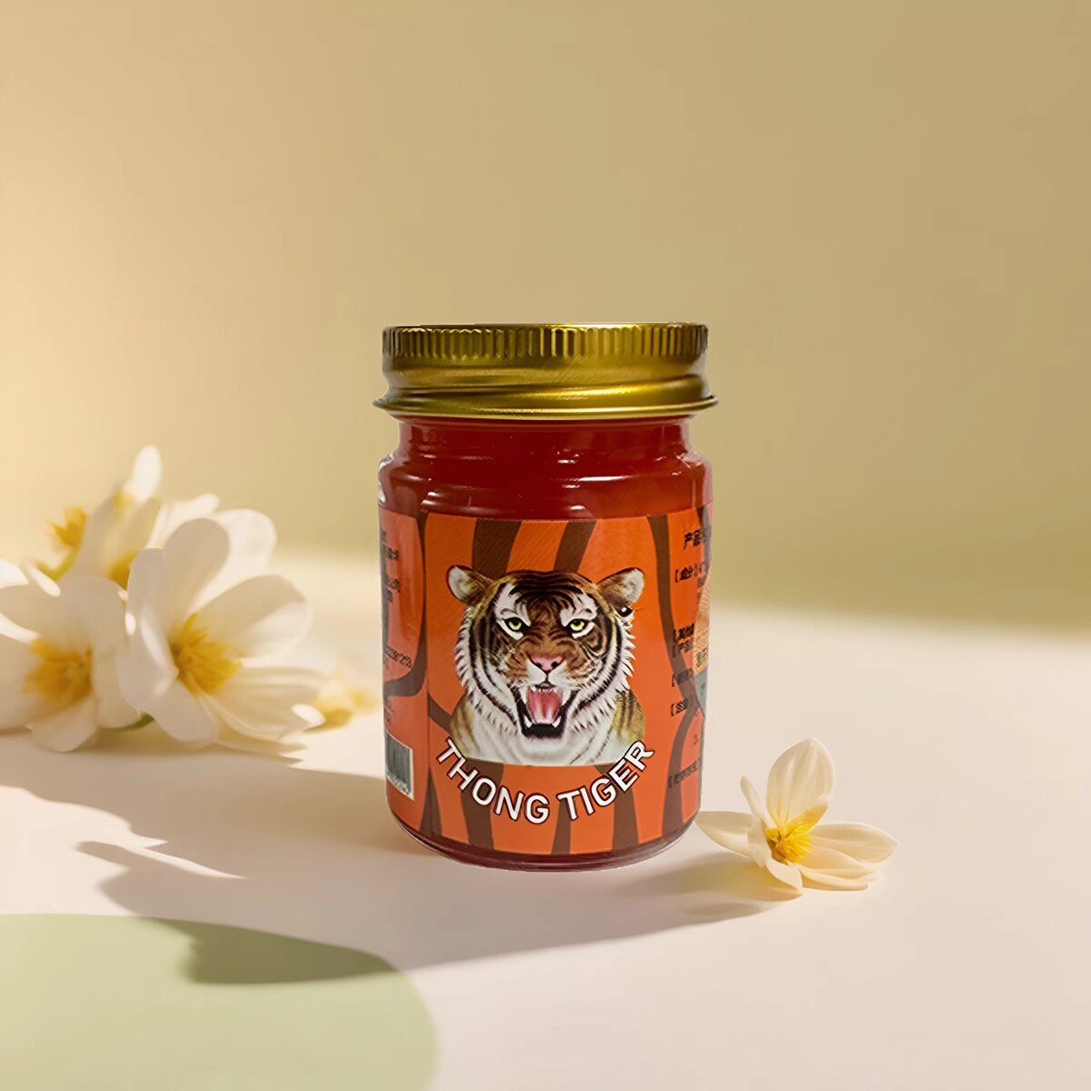 青草膏金老虎膏按摩膏