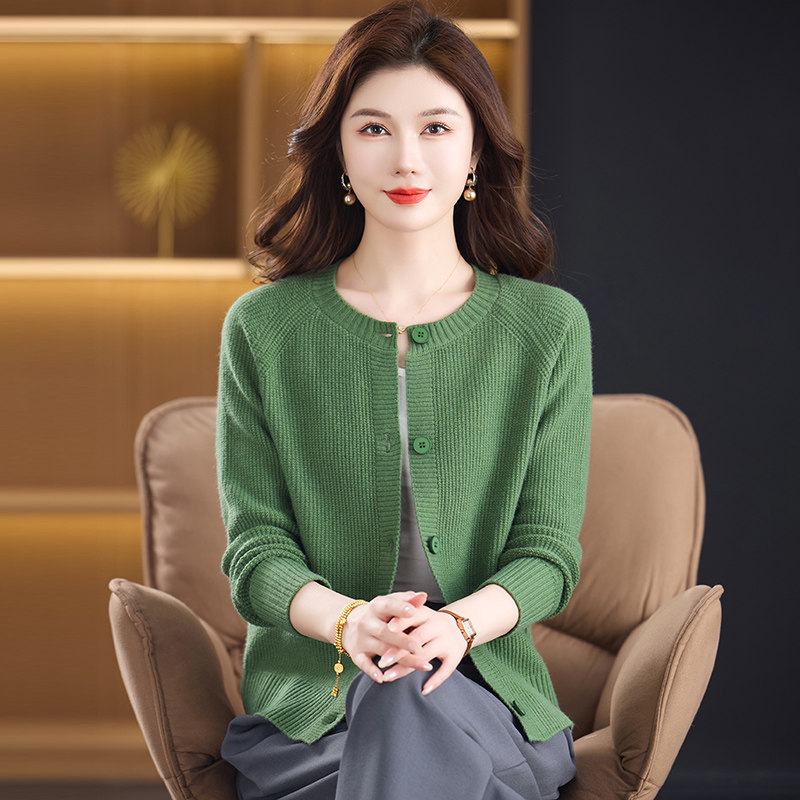 极简风羊毛圆领开衫女春秋绿色扣