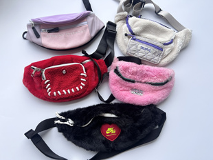 专柜折扣ashley williams等潮牌杂款时尚休闲毛毛腰包