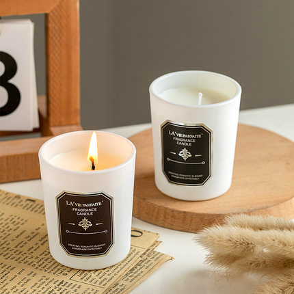 香薰蜡烛熏香安神家用室内摆件持久小众高级伴手礼盒卧室香氛礼物
