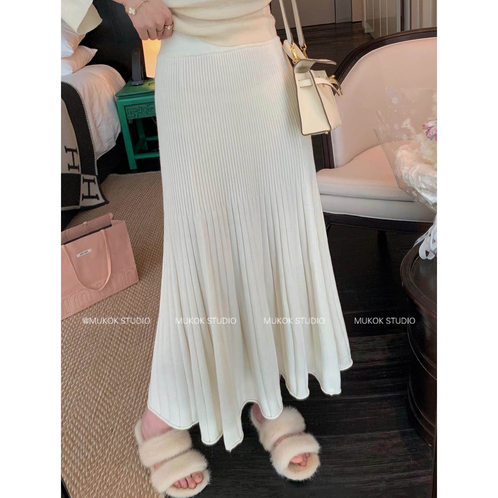 2026绵羊毛针织半身裙女秋冬小个子白色a字显瘦大摆中长裙