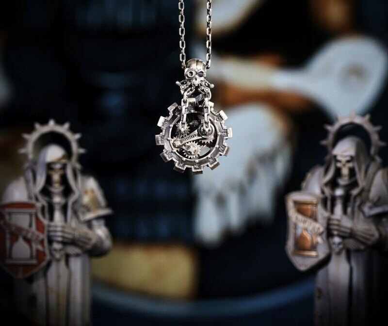 新战锤40K周边项链神甫机魂匣机械神教吊坠复古小众设计独特个性