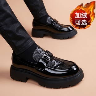 秋冬季加绒一脚蹬休闲皮鞋男士青年潮流套脚亮皮鳄鱼纹商务男鞋