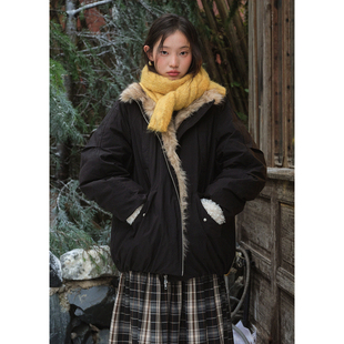 BLUEerror 加厚毛绒拼接保暖黑色羽绒服女宽松拉链毛茸茸外套冬季