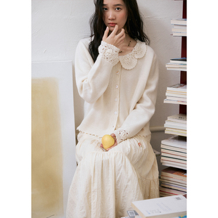 毛衣秋季 女慵懒羊毛白色短款 手工钩花软糯翻领针织开衫 BLUEerror