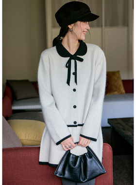 BLUEerror 娃娃领撞色短款圆领毛衣开衫女法式慵懒针织衫套装冬季