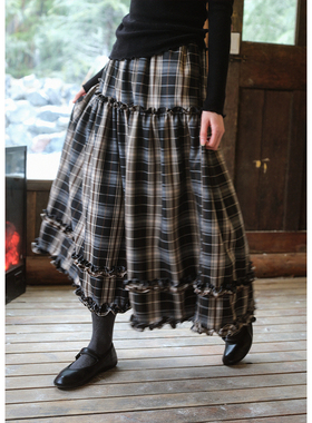 BLUEerror 格纹木耳花边长款半身裙女宽松a字伞裙法式格子裙子冬