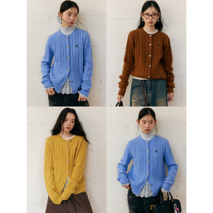 秋冬保暖 女软糯圆领针织衫 BLUEerror 全羊毛慵懒蓝色绞花毛衣开衫