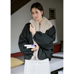 黑色棉服女宽松牛角扣棉衣冬季 BLUEerror 毛领拼接加厚保暖短款