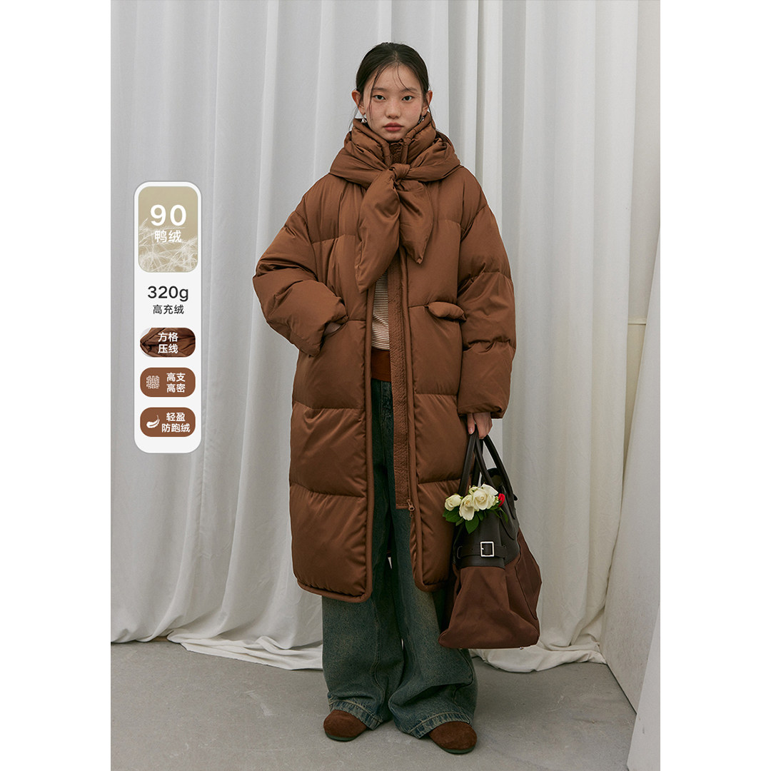 高充绒量连帽防风长款羽绒服