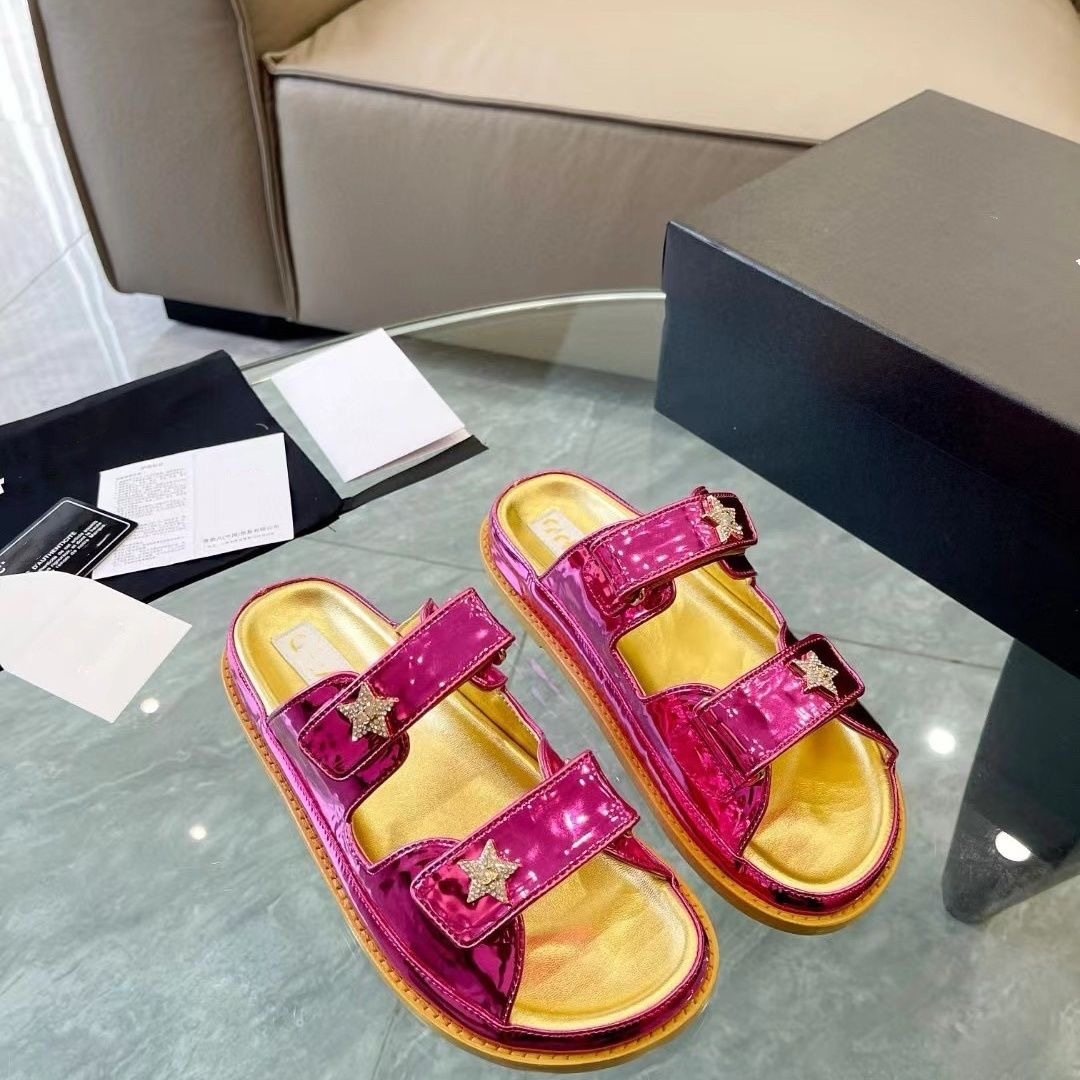 气质水钻新款版菱格平底网红超仙凉拖2024夏季凉鞋女小香风,女鞋,一字拖,淘宝优惠券,粉丝福利购,淘宝优惠卷