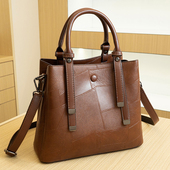 香港代购 真皮包包女2025新款 潮手提包大容量水桶包复古单肩斜挎包