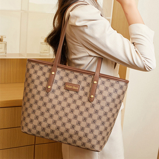 香港品牌真皮包包2024新款 大容量单肩通勤手提春夏托特大包女 时尚