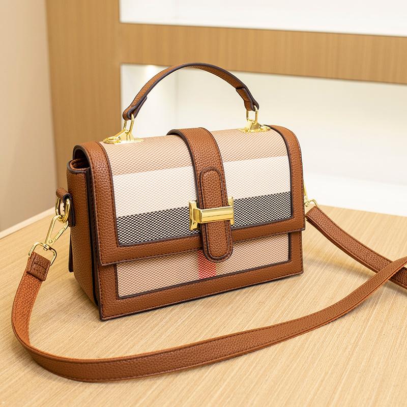 香港品牌真皮女包2024新款斜挎包