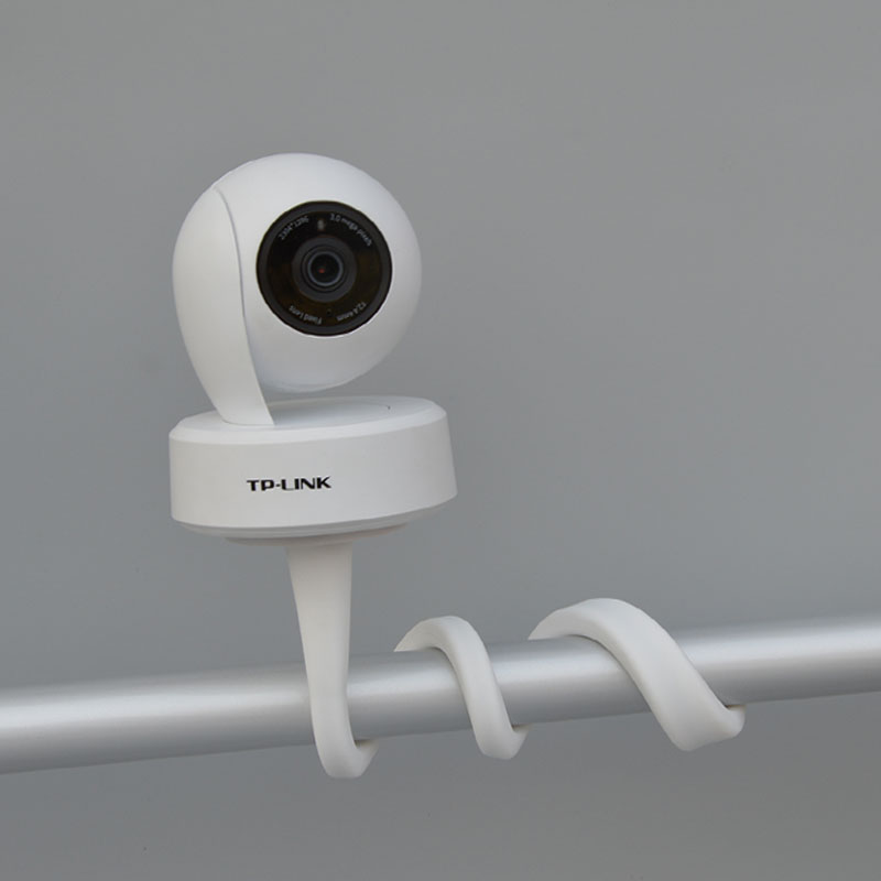 普联水星摇篮窗帘杆倒吊摄像机