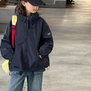 韩系户外女童春装外套儿童连帽冲锋衣2026春秋新款洋气女孩上衣潮