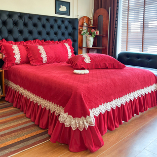 冬季红色加厚宝宝绒床盖三件套夹棉防滑结婚床裙单件牛奶加绒床单