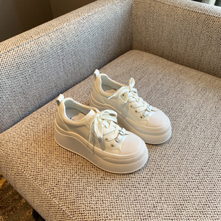 【TFM】2026春季新款真皮厚底面包小白鞋女百搭系带增高休闲板鞋