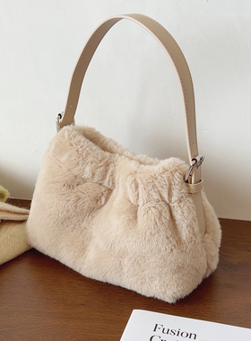 ins时尚毛毛包毛绒包百搭褶皱包可爱手提小包包豹纹单肩斜挎包女