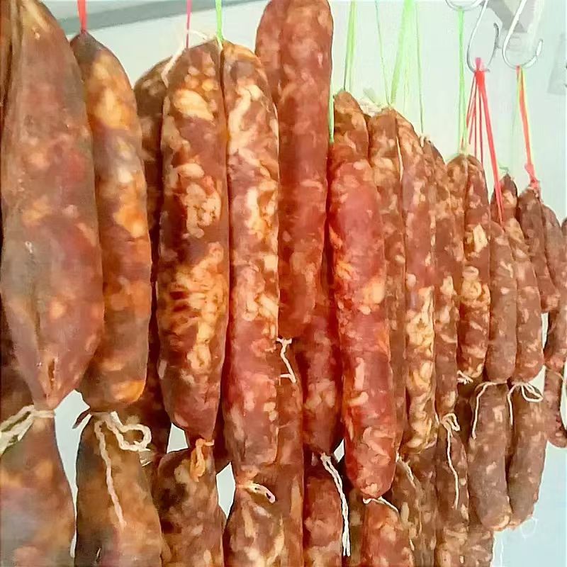 腊肠河南信阳新县特产腊肠正宗秘方腌制本地散养黑猪肉制作手工肠