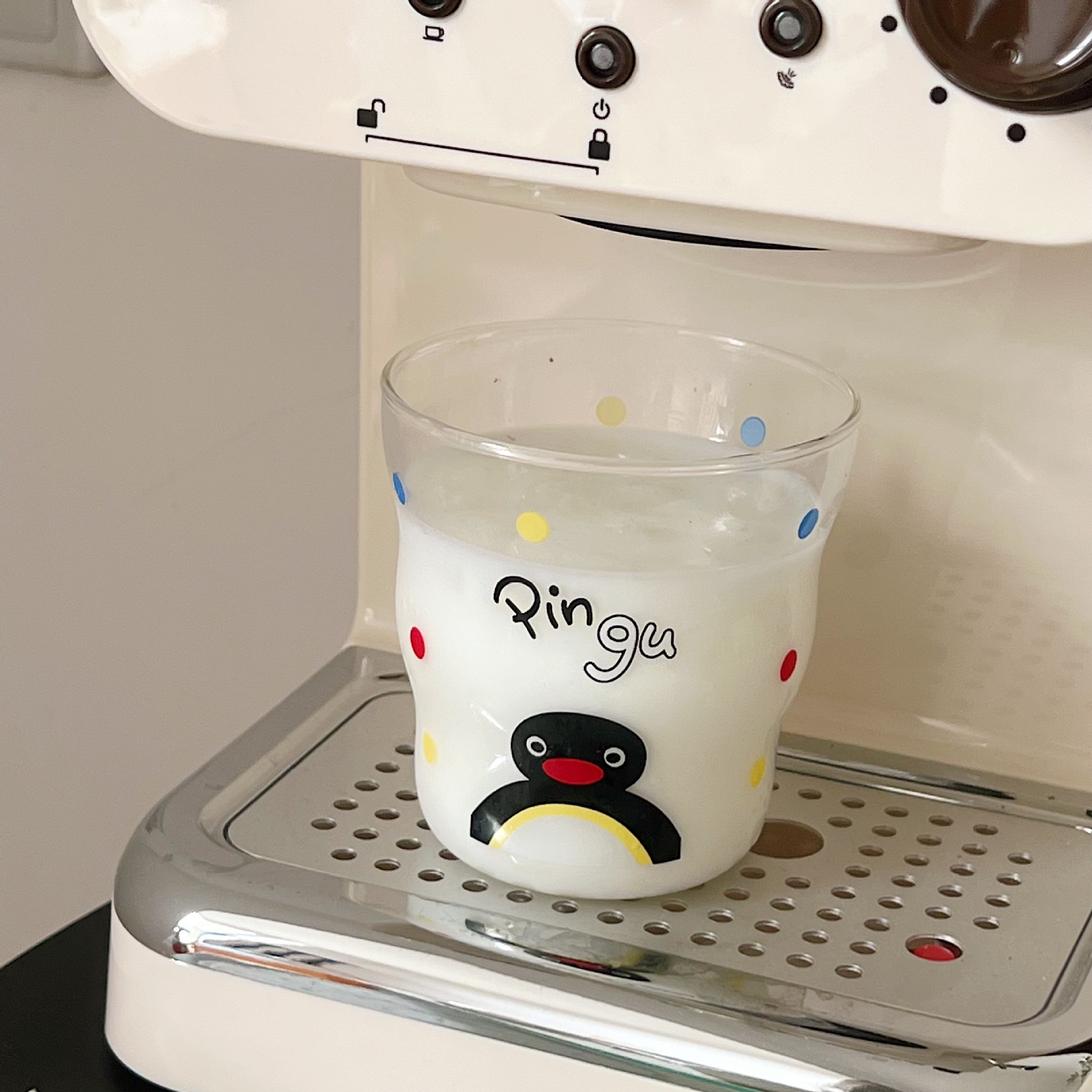 创意pingu企鹅家族玻璃杯复古中古可爱玻璃杯水杯果汁杯子情侣款