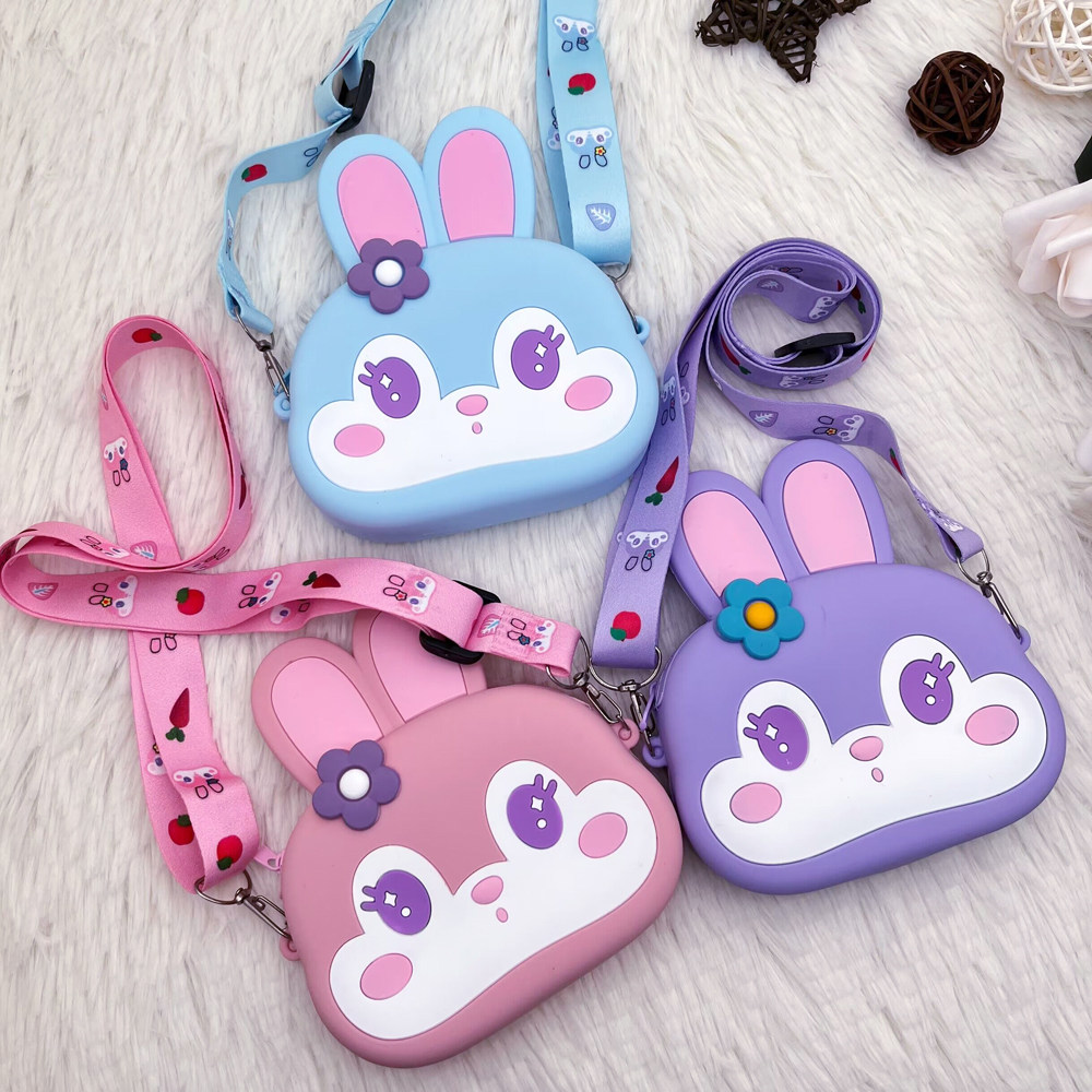 儿童可爱花朵小兔硅胶包包新款卡通女童斜挎包公主包包小孩零钱包