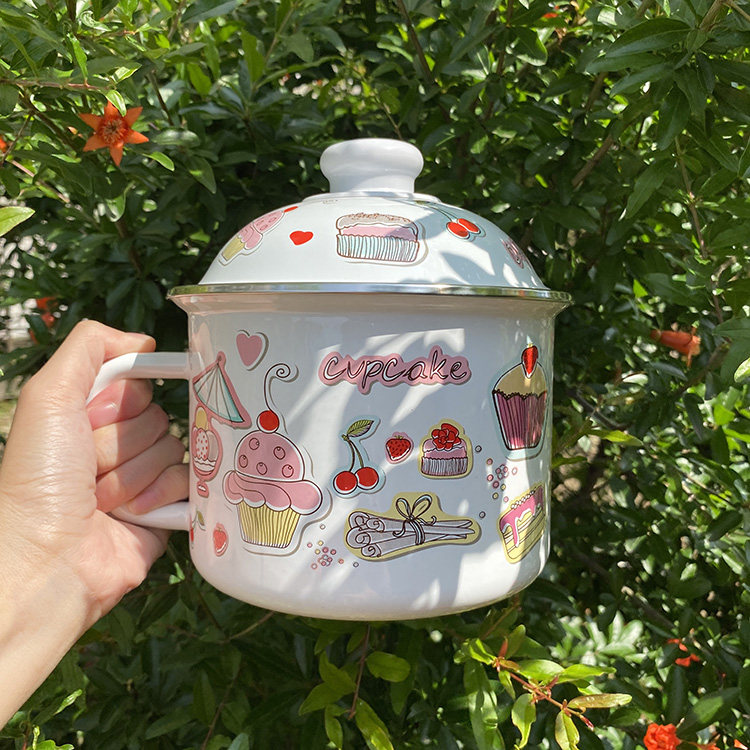 Old Mai retro large enamel enamel enamel girl heart cup