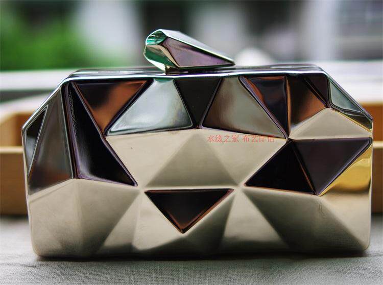 新款金属盒子口金diy口金盒子手拿包口金几何凹凸感手拿包55元/个