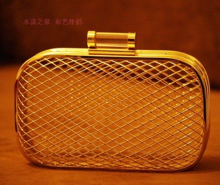 新款高品金色网格状口金盒子,明星款手拿包 礼服晚宴包 45元/个