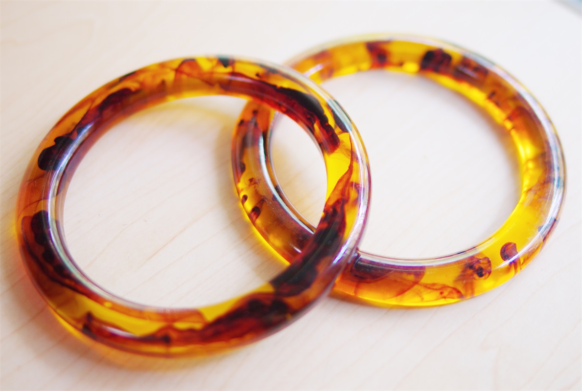 新到11.8cm玳瑁色亚克力圆圈手挽diy包配件布艺编织皮革16元一对