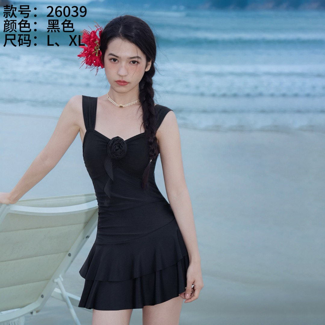 三奇26039成人泳衣女纯欲性感吊带泡温泉海边度假连体裙式黑色夏