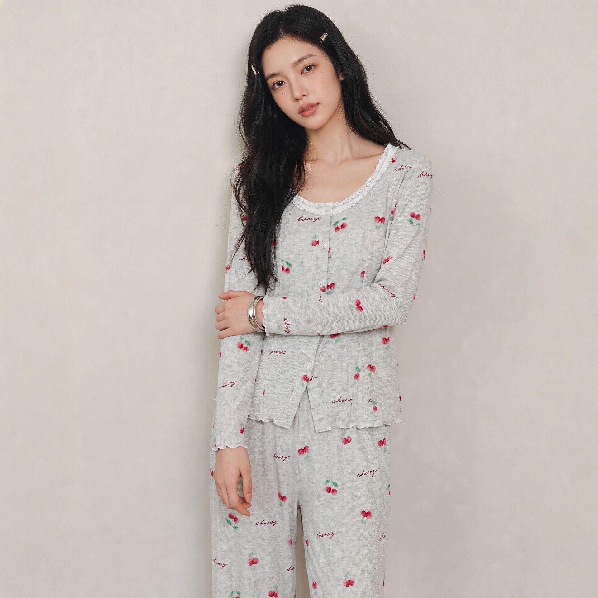 卜奈韩系樱桃印花睡衣女春秋长袖长裤两件套木耳边圆领宽松家居服
