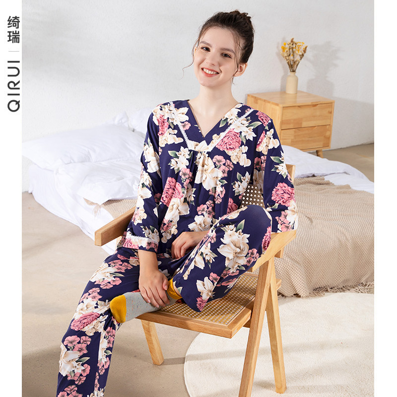 绮瑞女莫代尔V领印花大码家居服
