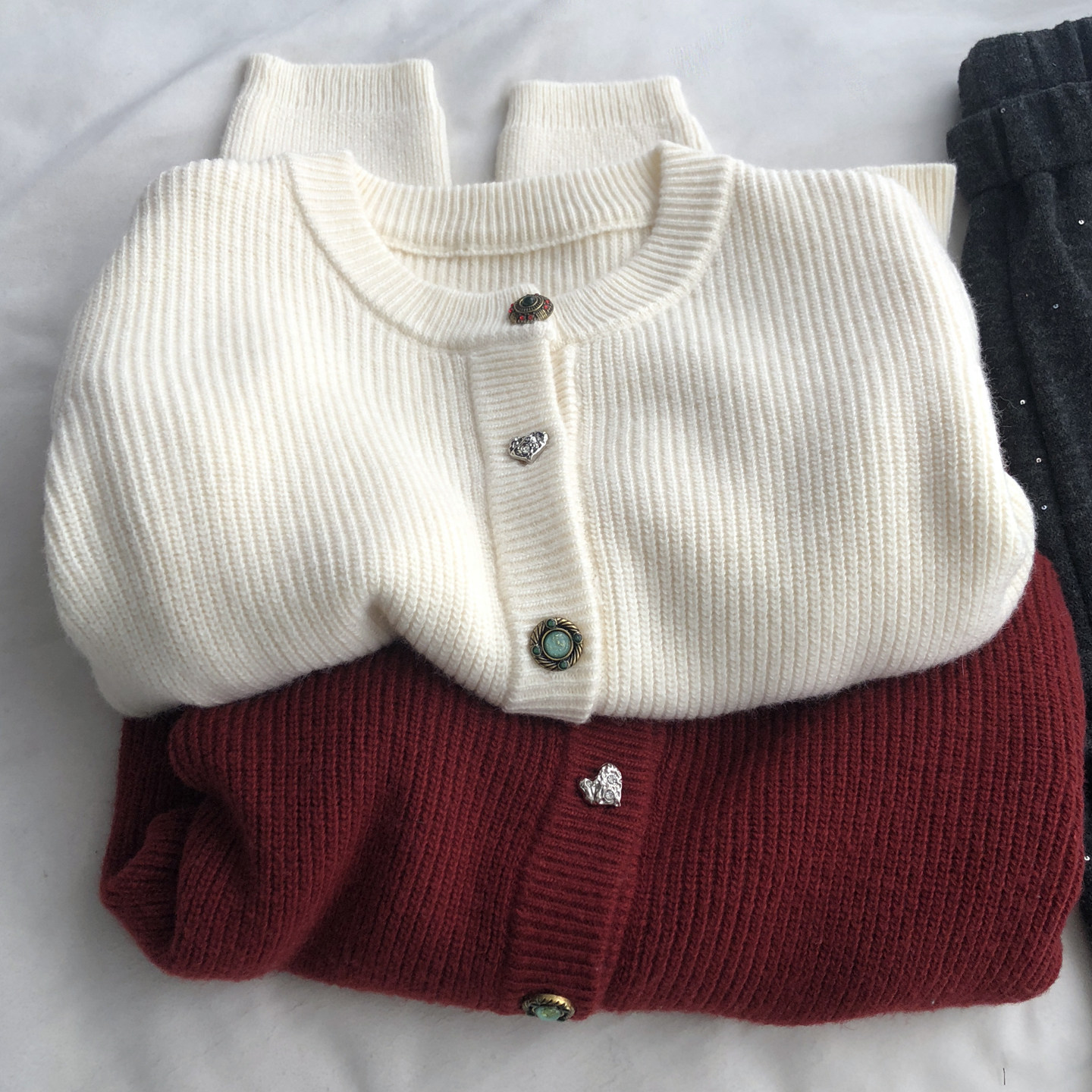 年会穿搭 贵气复古宝石扣圆领针织开衫毛衣女韩版简约外套26,女装/女士精品,毛针织衫,淘宝优惠券,粉丝福利购,淘宝优惠卷