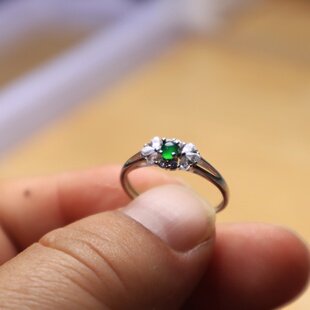 天然冰种高危翡翠蛋面戒指吊坠挂件通用精美时尚把玩配饰玉石