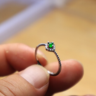 天然冰种高危翡翠蛋面戒指吊坠挂件通用精美时尚把玩配饰玉石