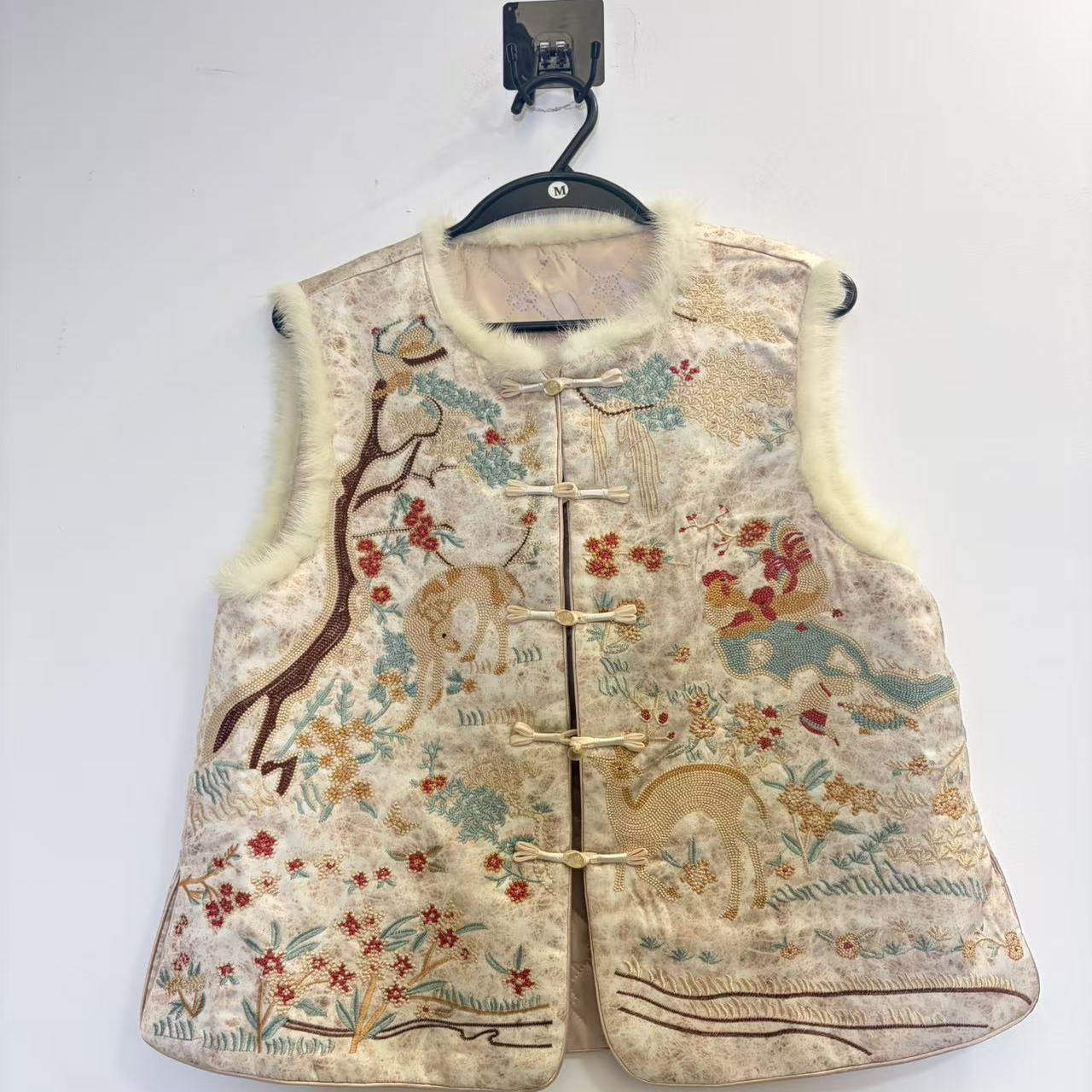 新中式国风气质一鹿平安重工印花马甲秋冬外穿厚款背心盘扣搭配女