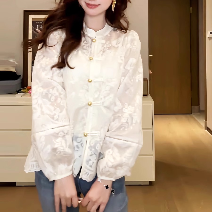 新中式国风轻奢气质提花刺绣衬衫女秋季高级感镂空拼接灯笼袖上衣