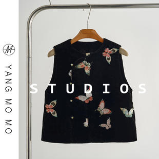 爆款新中式国风蝴蝶绣花丝绒马甲坎肩上衣2026秋季新款叠穿背心