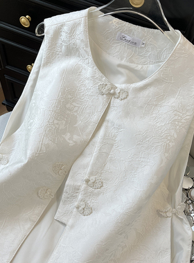 白色新中式马甲女春夏薄款外穿圆领日常叠穿背心高级感轻国风元素