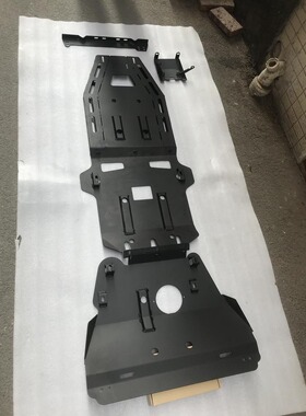 适用丰田霸道LC120发动机护板底盘护板Prado下护板底盘装甲防护