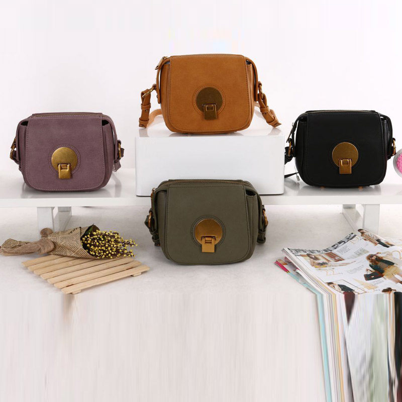 betty boop/贝蒂新款女包包 简约素色时尚手机斜挎包 零钱包 定型