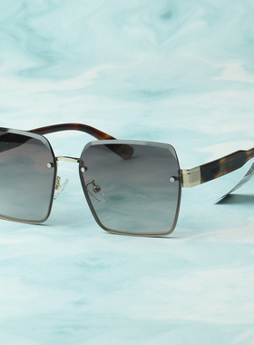 帕莎方形大框眼镜ps2082