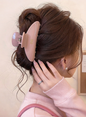 温柔韩系春天2026新款藕粉色抓夹女后脑勺大鲨鱼夹高级感头饰发夹