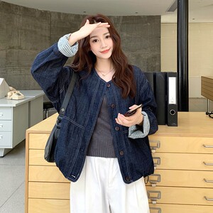 2C270-2875-P145-K198 圆领牛仔拼接外套图片