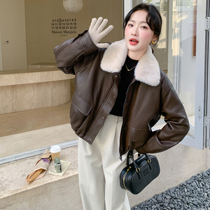 咖色毛绒翻领皮衣派克服女2025年冬季新款高级感加绒加厚机车夹克图片