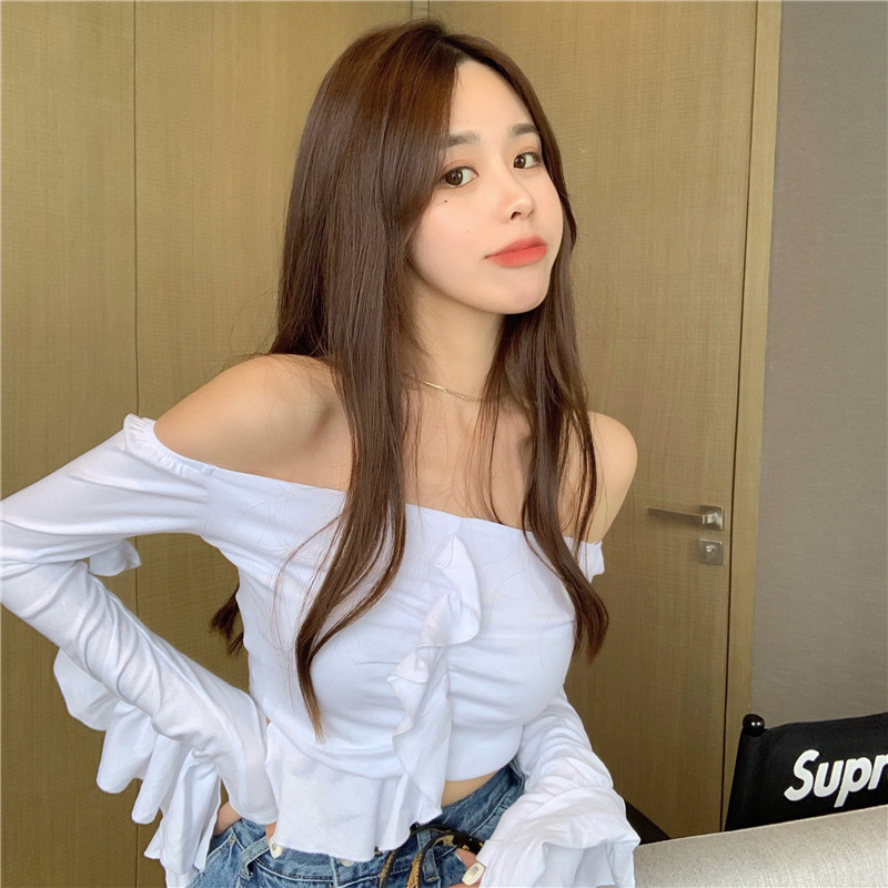 Real shot white long sleeve top with one line collar autumn loose and versatile Ruffle hem short sexy T-shirt with bottom layer